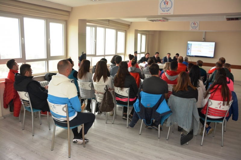 ANADOLU’NUN YILDIZLARI SAHNE ALIYOR