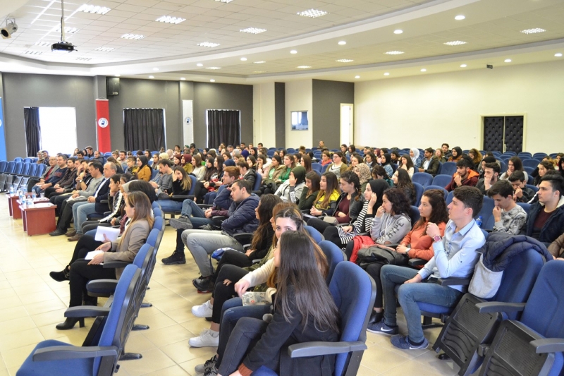 Bankacılık Sektörü Çalışanları ve Öğrenciler Söyleşide Buluştu