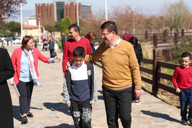 “BİZ SİZİN İÇİN VARIZ”