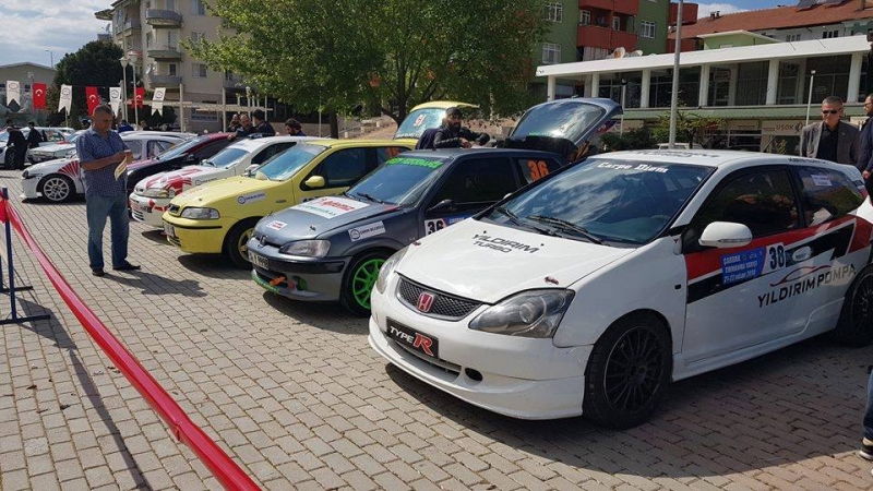 Büyük yarış yarın