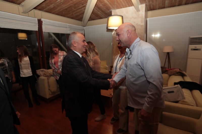 Büyükşehir Sırp Turizmcileri Ağırladı