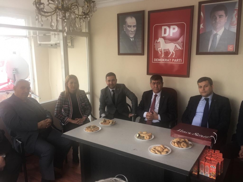 CHP’den DP’ye hem davet hem ziyaret