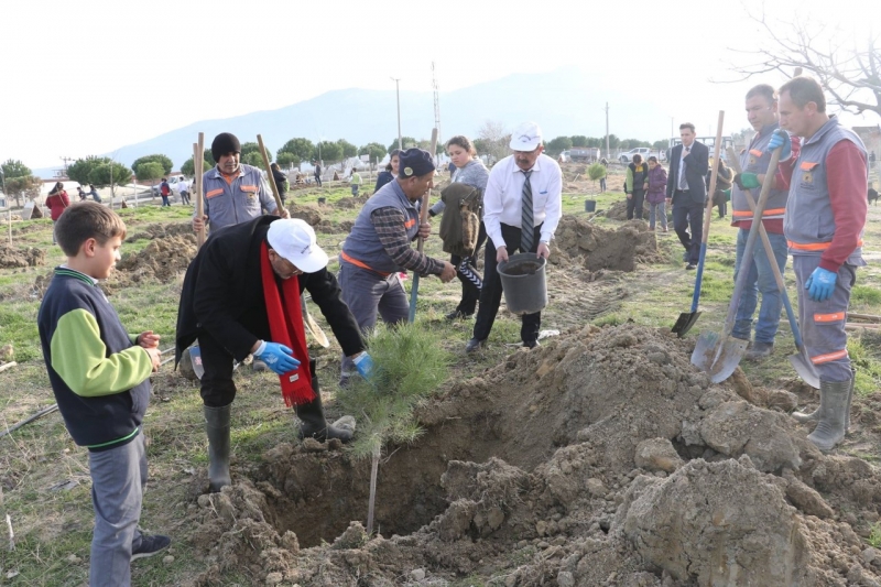 DAHA YEŞİL BİR BULDAN ÇOCUKLARIN ESERİ OLACAK