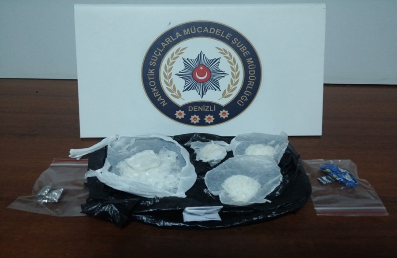 DENİZLİ EMNİYET MÜDÜRLÜĞÜNDEN NARKOTİK OPERASYONU