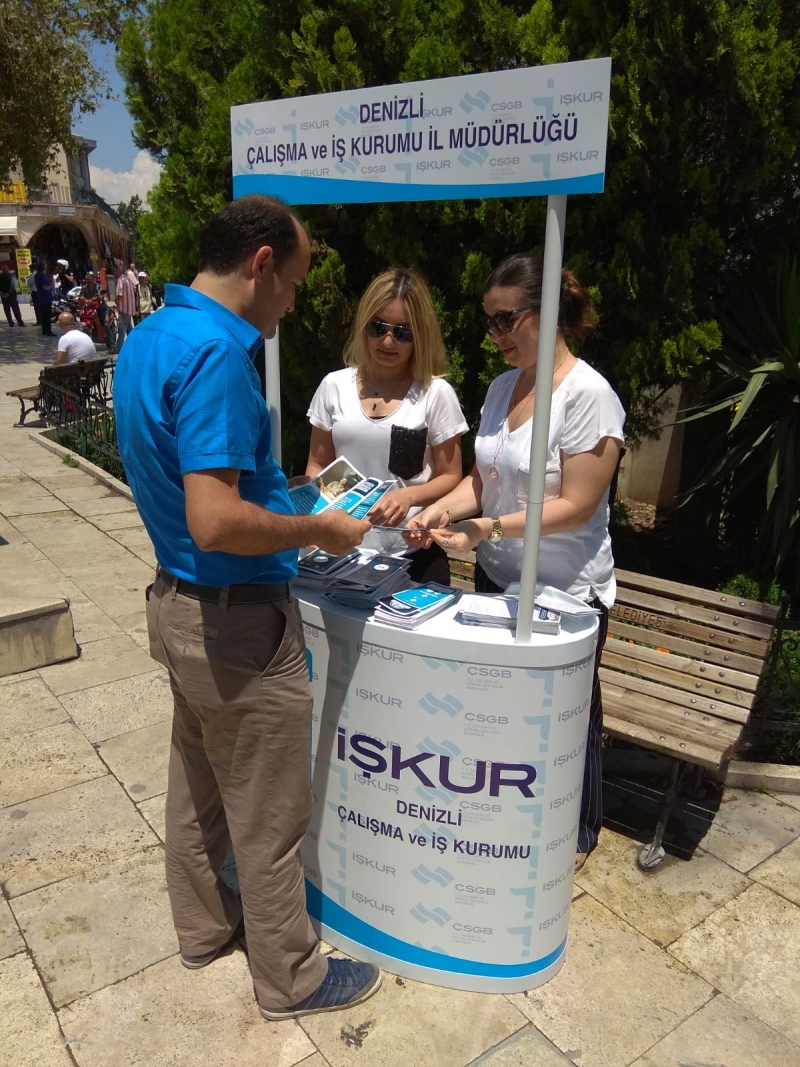 Denizli İŞKUR’da Stant Çalışmaları ile Teşvikler Anlatılmaya Devam Ediyor