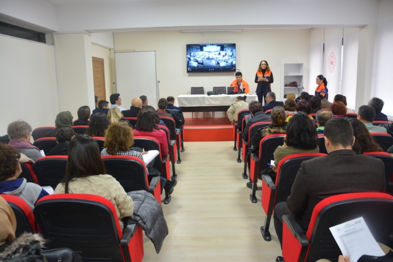 GENÇLİK VE SPOR PERSONELİNE DEPREM VE AFET EĞİTİMİ