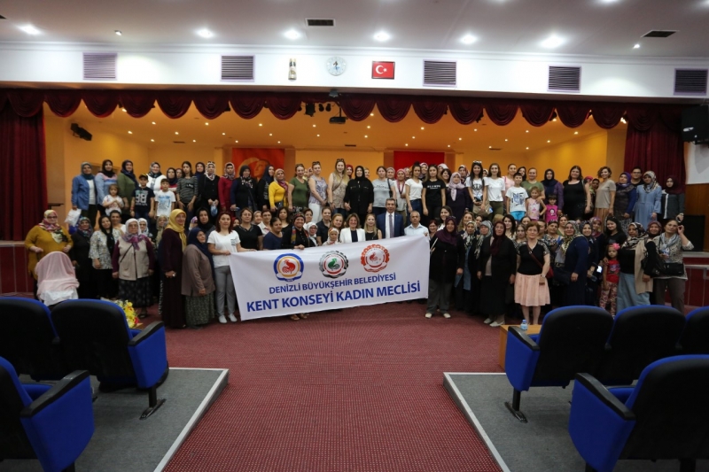 Kadınlar çocuk istismarı konusunda bilgilendirildi