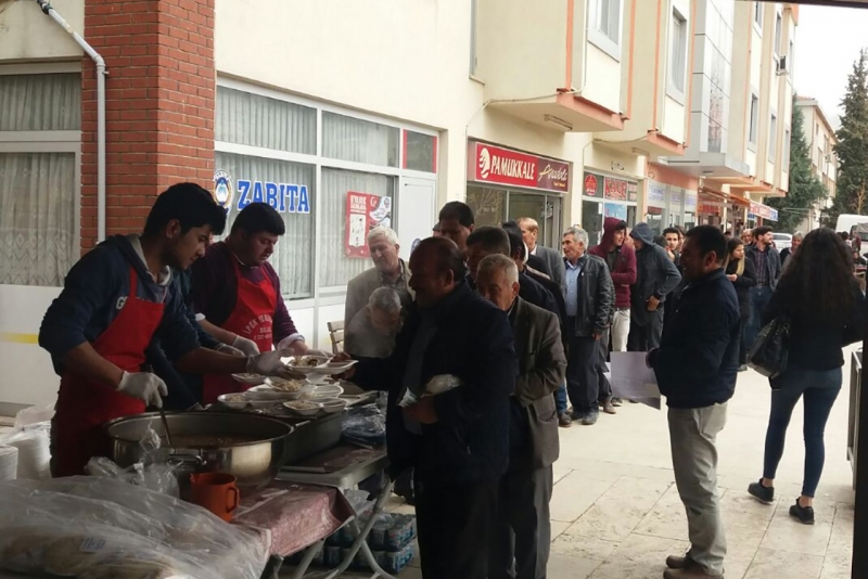 Kale MYO’dan Şehitler için Pilav Hayrı