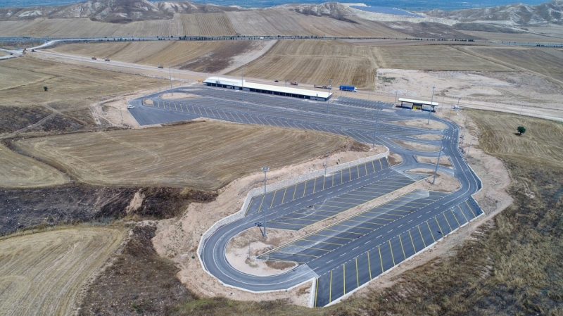 KAMYON VE TIR GARAJI HİZMETE GİRİYOR