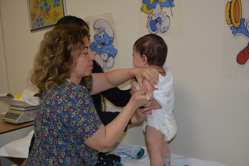 Okul çağı aşılamaları da bebeklik aşılamaları kadar önemlidir