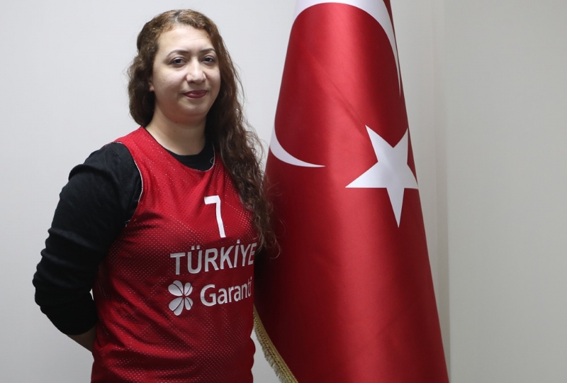 PAMUKKALE BELEDİYESPOR’DA ÇİFTE MİLLİ SEVİNÇ