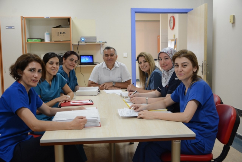 PAÜ HASTANESİ’NDE ENFEKSİYON KONTROL HEMŞİRELİĞİ SERTİFİKASYON PROGRAMI DÜZENLENDİ