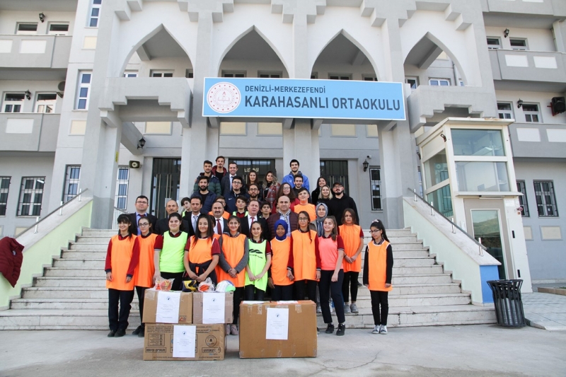 PAÜ Öğrencilerinden Anlamlı Proje