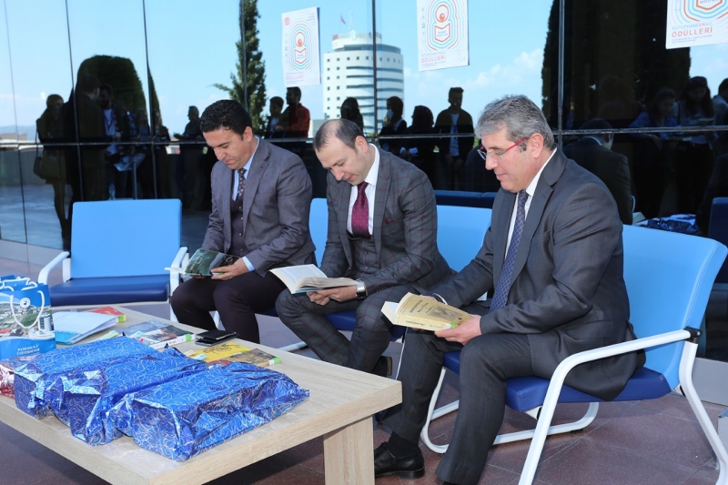 PAÜ’de ve 81 İlde aynı anda “Okumak Değiştirir