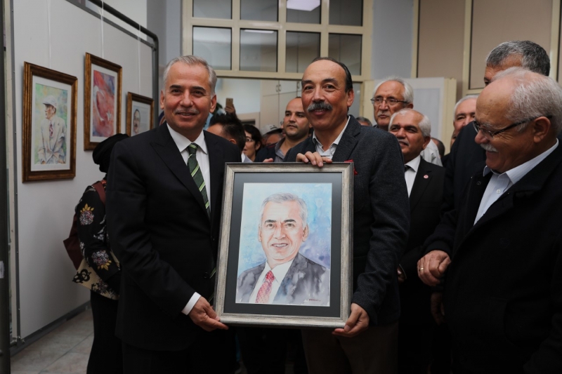 Ressam Hakkı Uslu resim sergisi açıldı