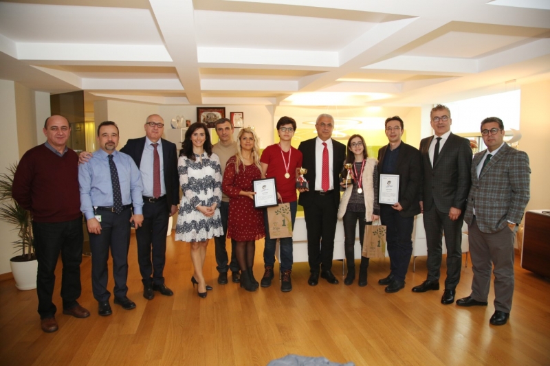 Samsung Geleceğin Mucitleri Yarışması’nda Doğa Koleji’ne iki ödül