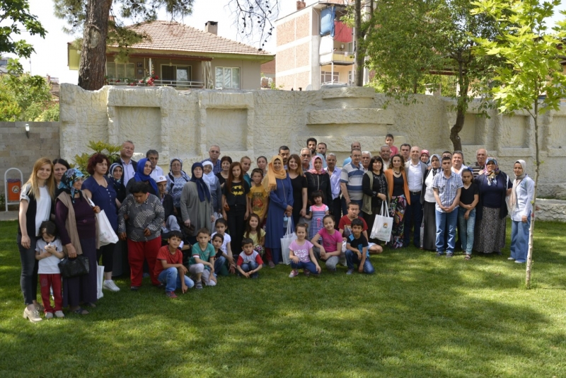 Sarayköy Belediyesi’nden anlamlı Anneler Günü kutlaması