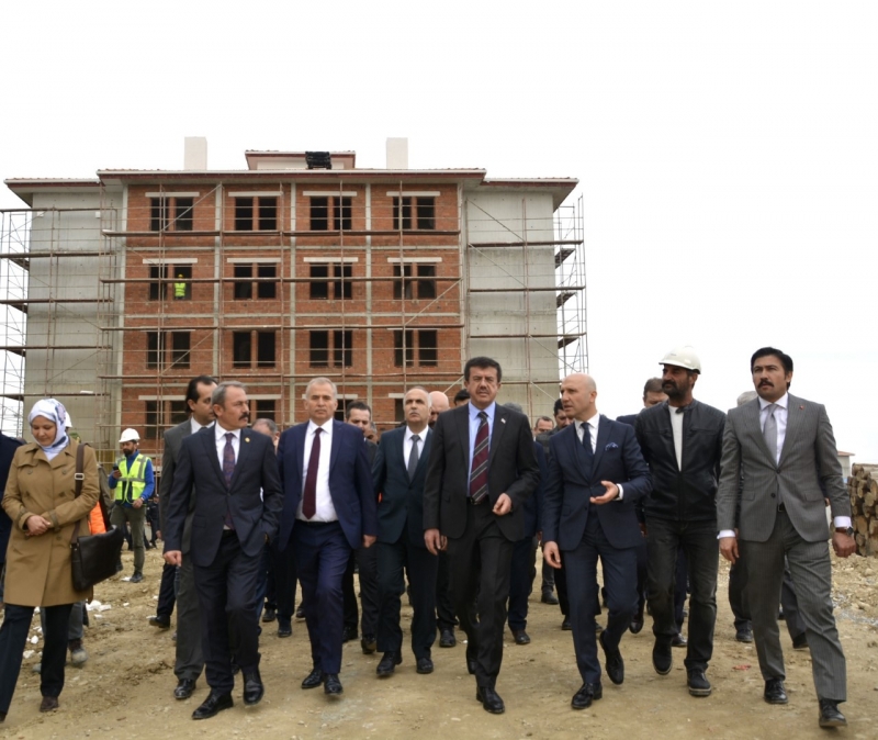 Sarayköy TOKİ konutları için beklenen müjdeyi Başkan Özbaş verdi