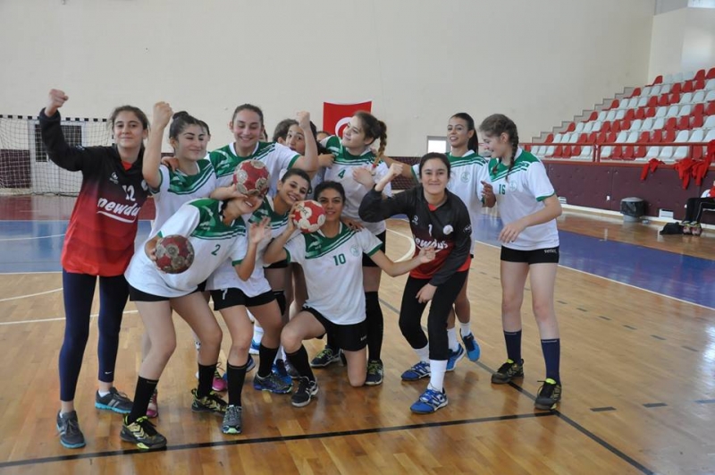 SARAYKÖYSPOR BAYAN HENTBOL TAKIMI 2. LİG’DE