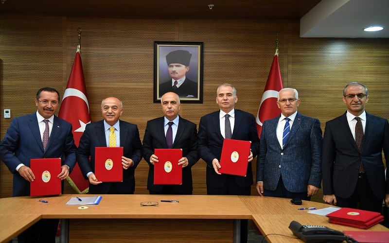 Sosyal Bilimler Liseleri Ulusal Öğrenci Sempozyumu Protokolü İmzalandı