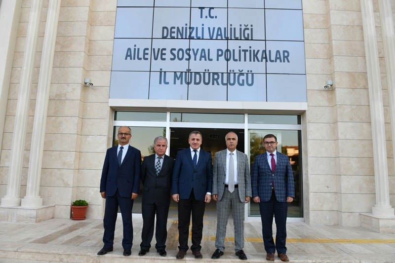 Vali Karahan, Halk Sağlığı Müdürlüğü ve ASP İl Müdürlüğünü Ziyaret Etti