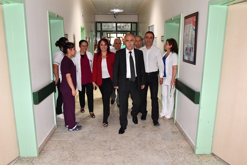 Vali Karahan, Servergazi Devlet Hastanesi’nde İncelemelerde Bulundu