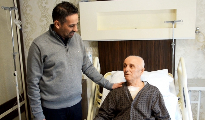 YAŞI 81, KALBİ İSE NEREDEYSE 20 YAŞINDA!