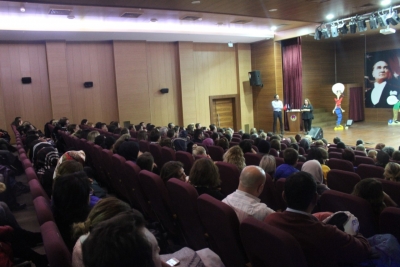 AKILLI TELEFON VE SOSYAL MEDYA BAĞIMLILIĞI İLE MÜCADELE EDİLEBİLİNİR