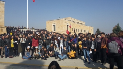 Anıtkabir’de binlerin içinde Sarayköylü gençler de yer aldı