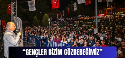 Başkan Zolan gençlerin festival coşkusuna ortak oldu
