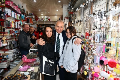 Başkan Zolan tekstilin merkezi Buldan’ı ziyaret etti