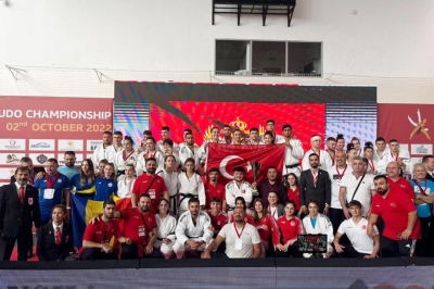 Büyükşehir'de Balkan Şampiyonluğu sevinci
