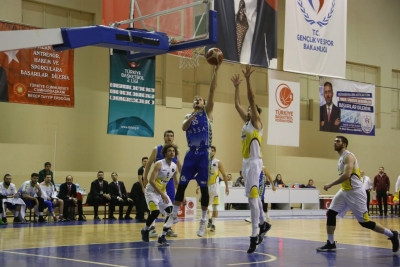 DENİZLİ BASKET’TEN YENİ YIL ARMAĞANI