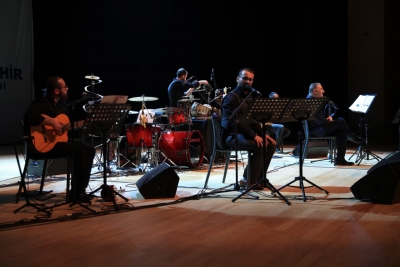 Dev tesiste sanat ve kültür ziyafeti devam ediyor