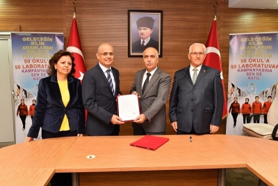 Eğitime Hayırsever Katkısı Devam Ediyor