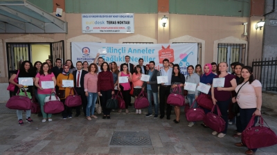 Hamilelik Okulu ilk mezunlarını verdi 