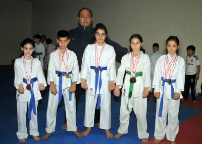 Karateciler Sarayköy'ü gururlandırdı