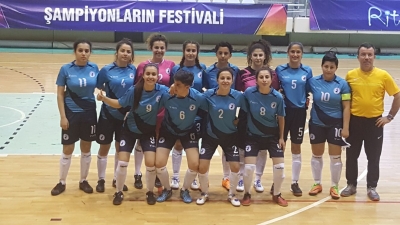 PAÜ Kadın Futsal Takımı 3. Oldu.