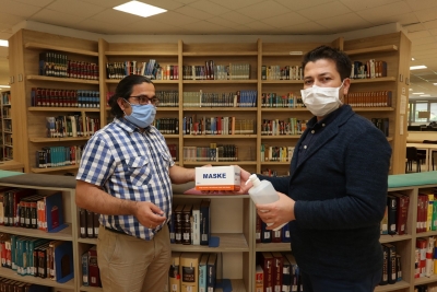 PAÜ, Yeni Normal Döneme de Dezenfektan ve Maske Dağıtımı ile Başladı