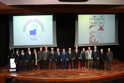 PAÜ’de Düzenlenen Panel ile Mehmet Akif Konuşuldu