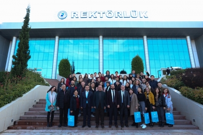 Rektör Bağ: “Türkiye ve Pamukkale Üniversitesi ile Bağlarınızı  Koparmayın”