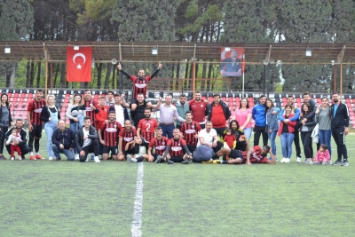SARAYKÖYSPOR ŞAMPİYONLUĞA GÖZ KIRPTI