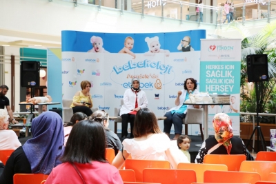 TEKDEN HASTANESİ ÇOCUK HEKİMLERİ  TERASPARK AVM’DE AİLELER İLE BULUŞTU