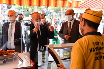 VALİ ALİ FUAT ATİK'İN MASKE, FİZİKİ MESAFE ve HİJYEN DENETLEMESİ