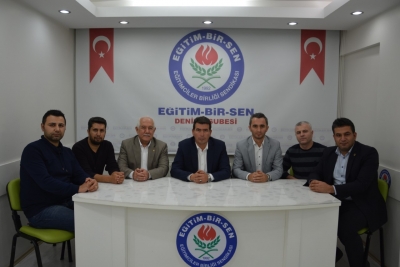 Vesayetin tetikçi cübbesi milletin egemenlik cüssesi karşısında kaybetmeye mahkûmdur